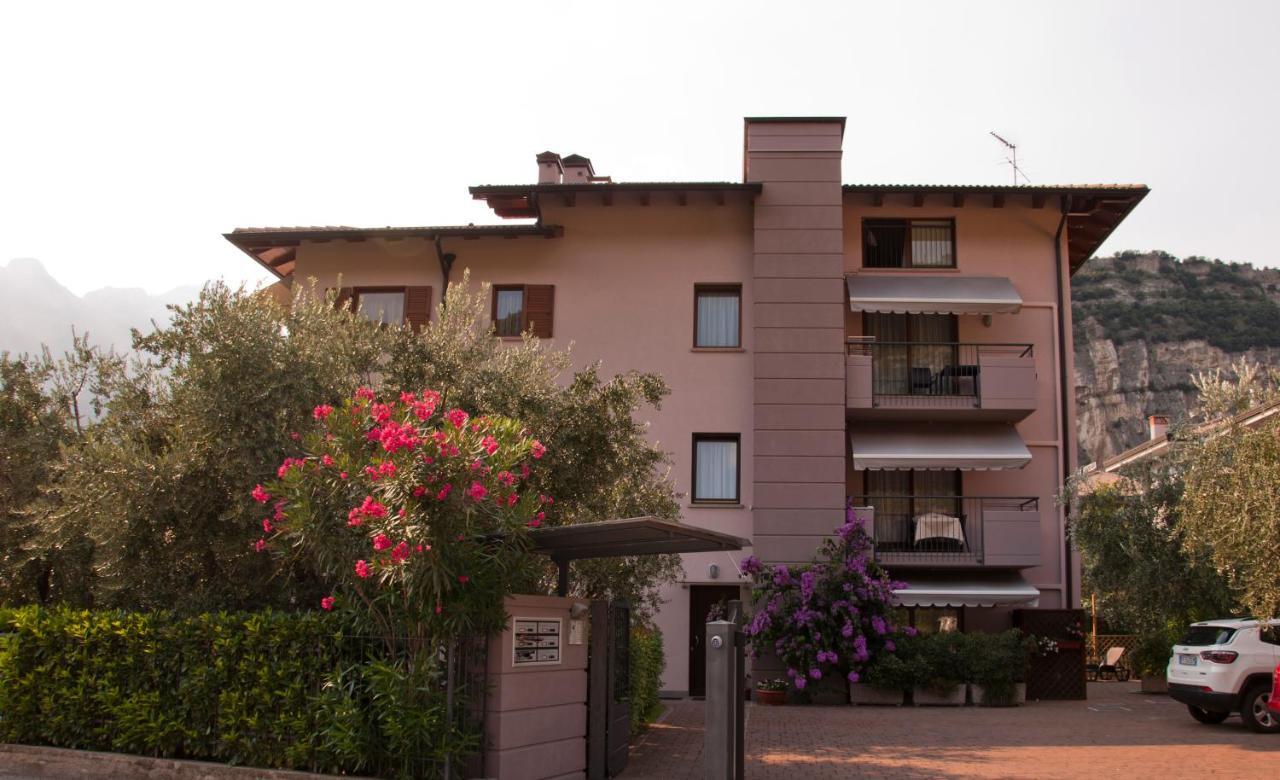 Appartamenti Villa Adriana Torbole Sul Garda Exteriér fotografie